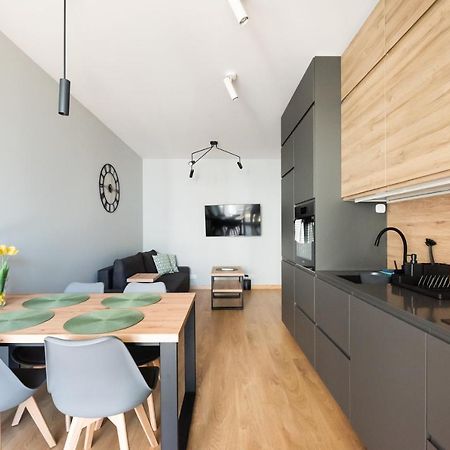 Wola Skwer Happy Apartment Warszawa Eksteriør bilde